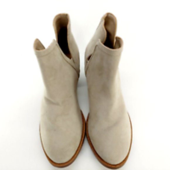 LOFT Outlet Womens Faux Suede Ankle Boots Booties Pull On Cutout Light Gray 6M - Picture 4 of 11
